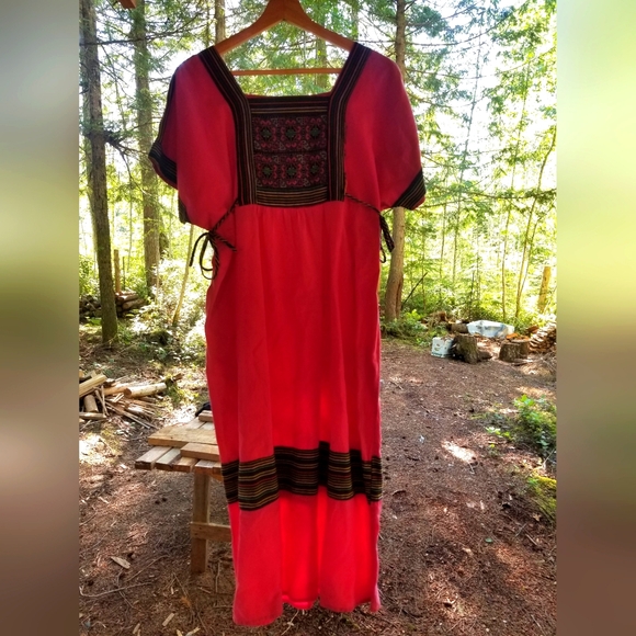 Summer Dress Red Embroidered Maxi Short Sleeve Square Neck Thailand Cotton Med - Picture 11 of 14